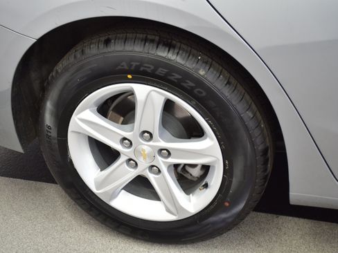 Used 2024 Chevrolet Malibu LT FWD image 36