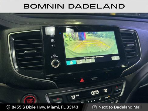 Used 2021 Honda Pilot Special Edition image 2