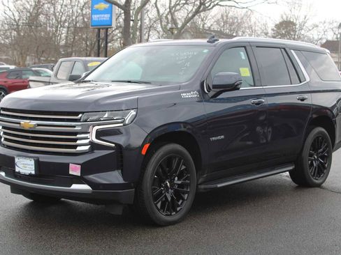 Used 2023 Chevrolet Tahoe High Country w/ Advanced Technology Package image 2