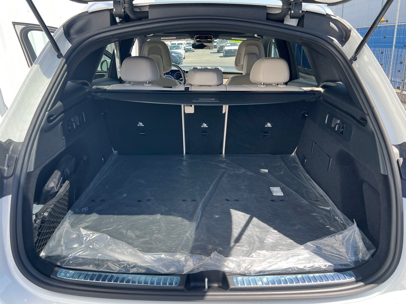 Used 2026 Mercedes-Benz GLC 300 image 11
