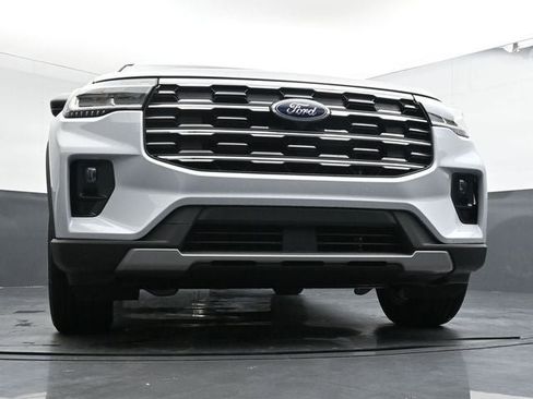 New 2026 Ford Explorer Active w/ Active Comfort Package image 29