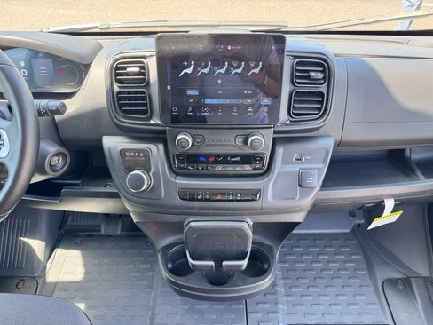 Used 2024 RAM ProMaster 3500 w/ Delivery Van Package FWD image 13
