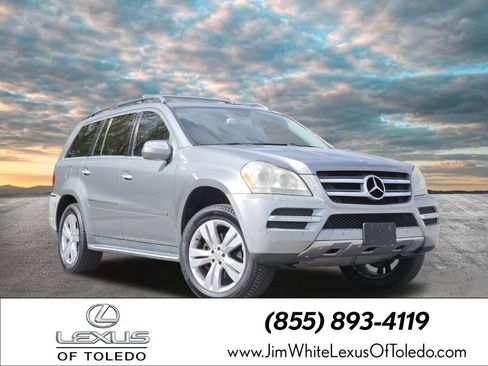 Used 2010 Mercedes-Benz GL 450 4MATIC image 1