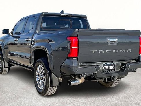 Used 2024 Toyota Tacoma Limited image 2