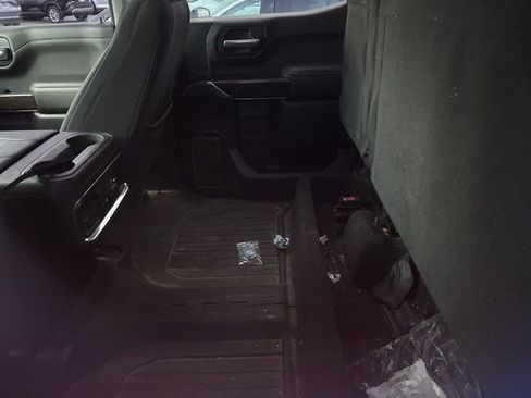 Used 2021 GMC Sierra 1500 Elevation w/ Preferred Package image 11