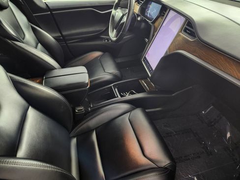 Used 2019 Tesla Model S Long Range AWD/4WD image 16