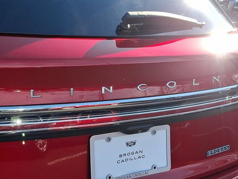 Used 2021 Lincoln Nautilus Reserve AWD/4WD image 30