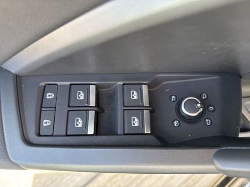 Used 2024 Audi Q3 2.0T Premium Plus w/ Premium Plus Package image 15