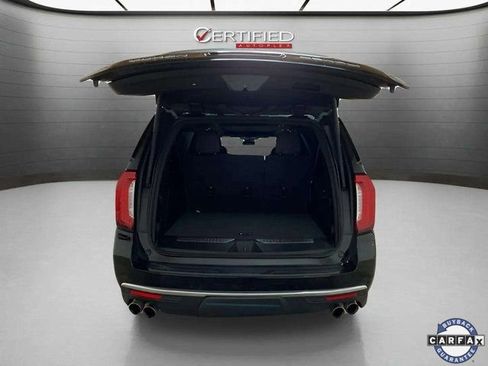 Used 2023 GMC Yukon XL Denali image 8