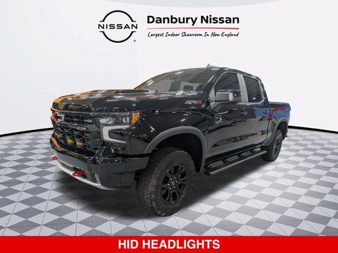 Used 2022 Chevrolet Silverado 1500 ZR2 AWD/4WD image 7