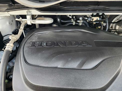 Used 2023 Honda Odyssey EX-L image 32
