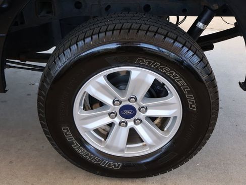 Used 2017 Ford F150 XLT image 45