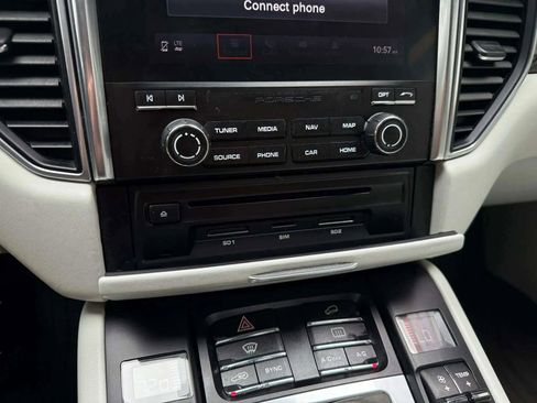 Used 2018 Porsche Macan GTS image 27