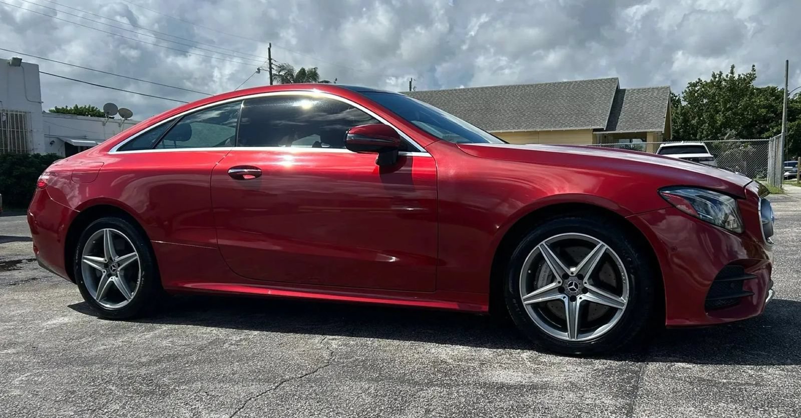 Used 2018 Mercedes-Benz E 400 4MATIC Coupe image 3
