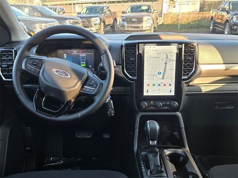 New 2025 Ford Ranger XLT w/ FX4 Off-Road Package image 9