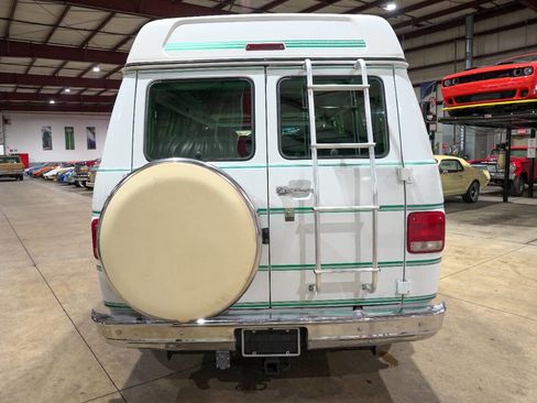 Used 1993 GMC G2500 Vandura RWD image 7