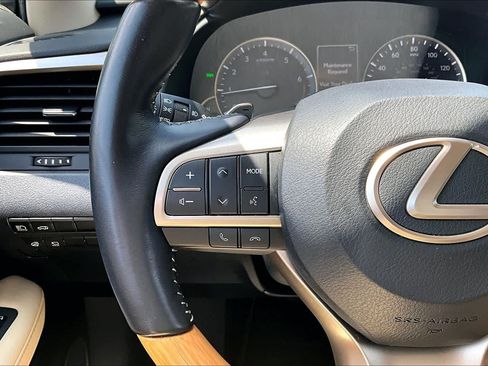 Used 2022 Lexus RX 350L FWD w/ Premium Package image 24