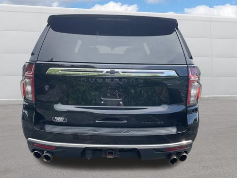 Used 2021 Chevrolet Suburban Premier AWD/4WD image 4
