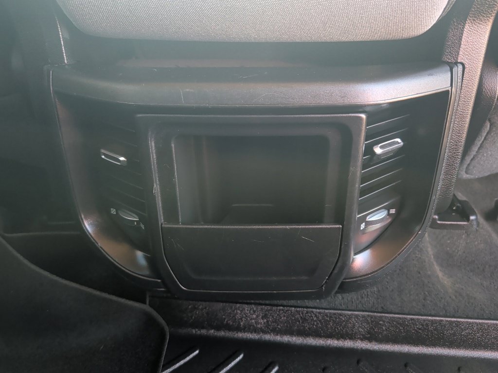 Used 2020 RAM 1500 Big Horn AWD/4WD image 17