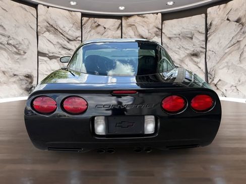 Used 1999 Chevrolet Corvette Coupe w/ Memory Pkg RWD image 15