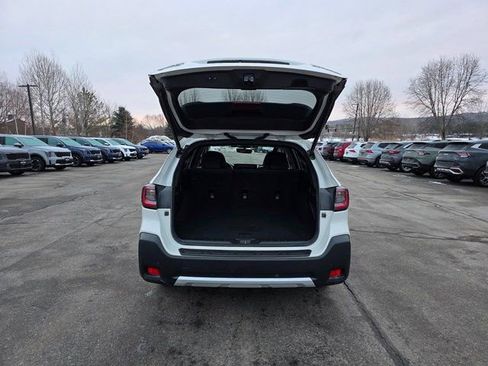 Used 2024 Subaru Outback Limited image 10