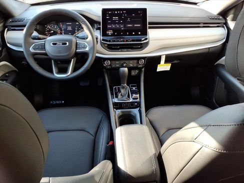 New 2026 Jeep Compass Limited AWD/4WD image 7