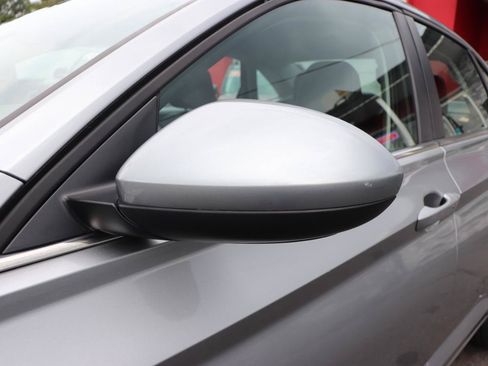 Used 2024 Volkswagen Jetta SE FWD image 52