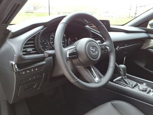 New 2026 MAZDA MAZDA3 Hatchback w/Premium Plus Pkg AWD/4WD image 15
