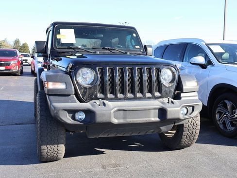 Used 2020 Jeep Wrangler Sport image 7
