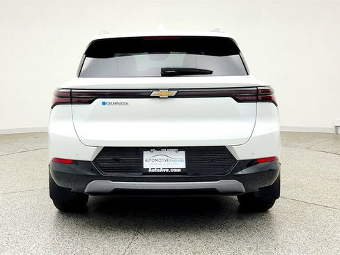 Used 2024 Chevrolet Equinox EV LT FWD image 6