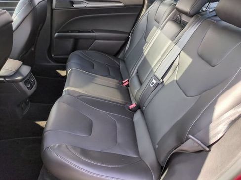 Used 2014 Ford Fusion Titanium FWD image 28