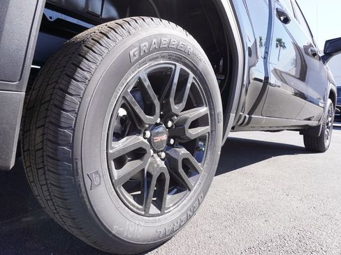 New 2026 GMC Sierra 1500 Elevation image 6