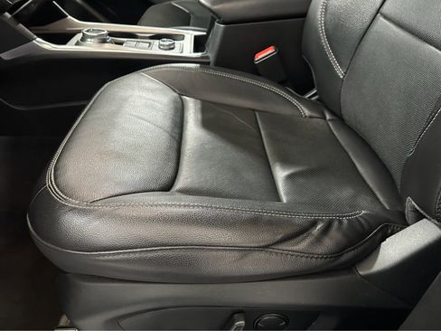 Certified 2023 Ford Explorer Limited w/ Limited Technology Package image 21