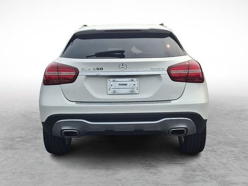 Used 2020 Mercedes-Benz GLA 250 4MATIC image 5