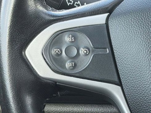Used 2022 Chevrolet Colorado LT RWD image 15