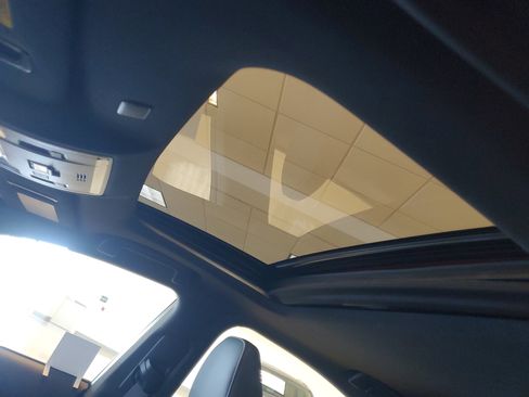 Used 2023 Lexus IS 500 image 23