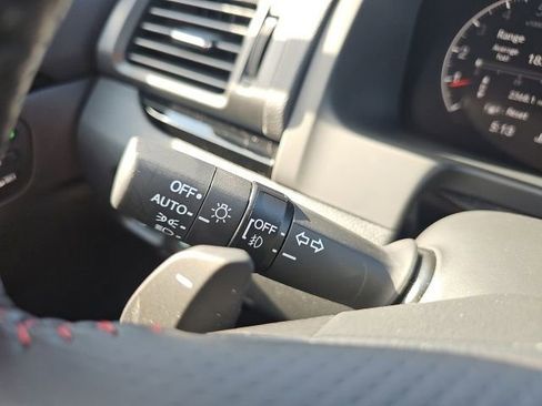 Used 2025 Honda Ridgeline Black Edition image 45