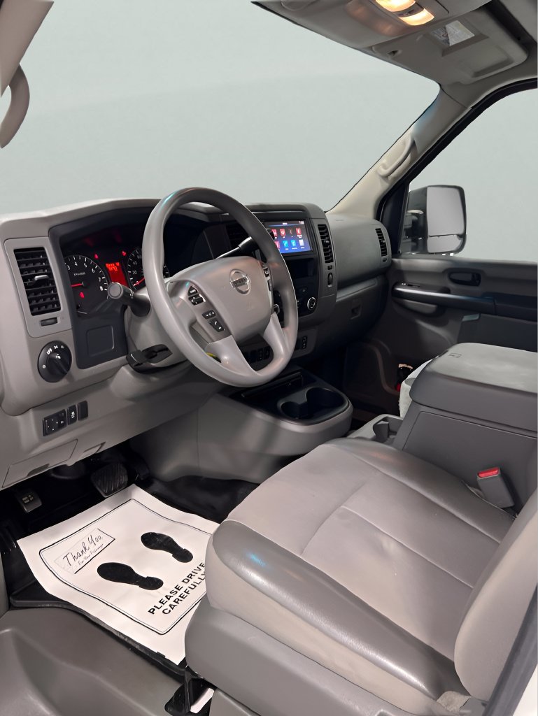 Used 2020 Nissan NV 2500 SV RWD image 7