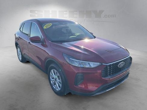 Certified 2023 Ford Escape Active w/ Tech Pack #2 image 2