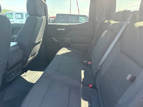 Used 2021 Chevrolet Silverado 1500 RST AWD/4WD image 12