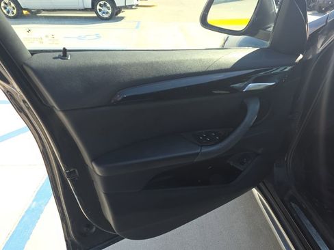 Used 2018 BMW X1 sDrive28i image 40