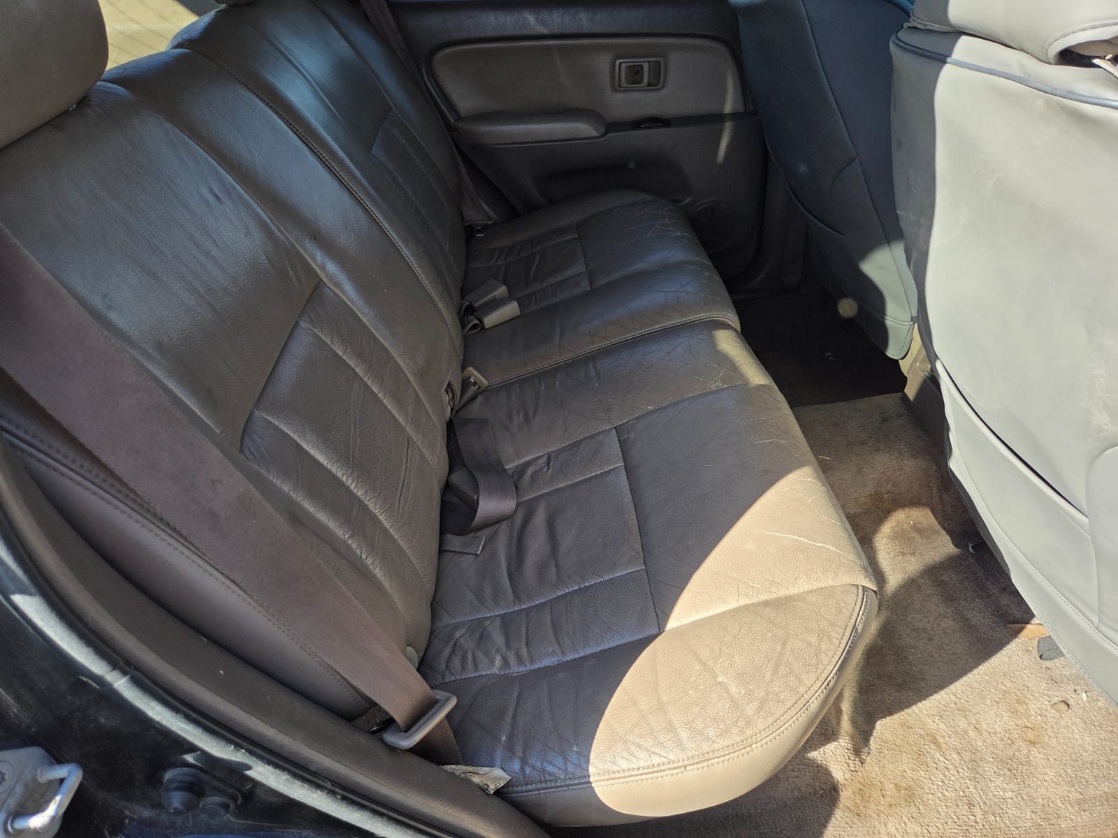 Used 2001 Toyota 4Runner Limited AWD/4WD image 11