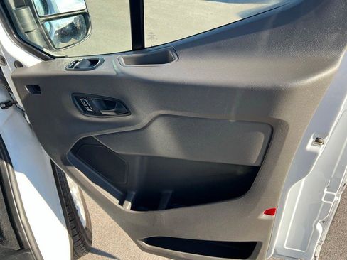 Used 2023 Ford Transit 350 XLT image 23