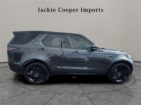 Used 2023 Land Rover Discovery HSE R-Dynamic image 6