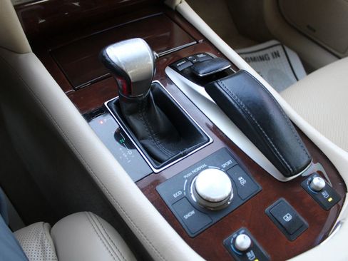 Used 2013 Lexus LS 460 image 14