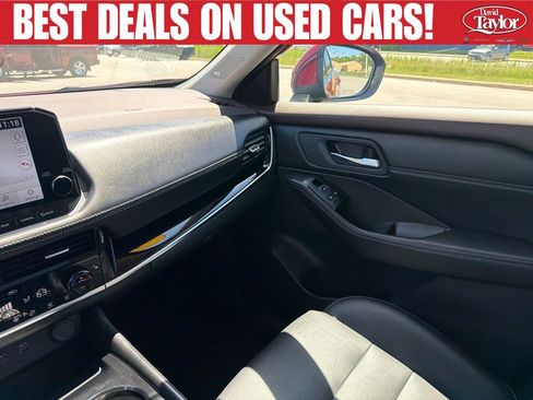 Used 2023 Nissan Rogue SL w/ SL Premium Package AWD/4WD image 16