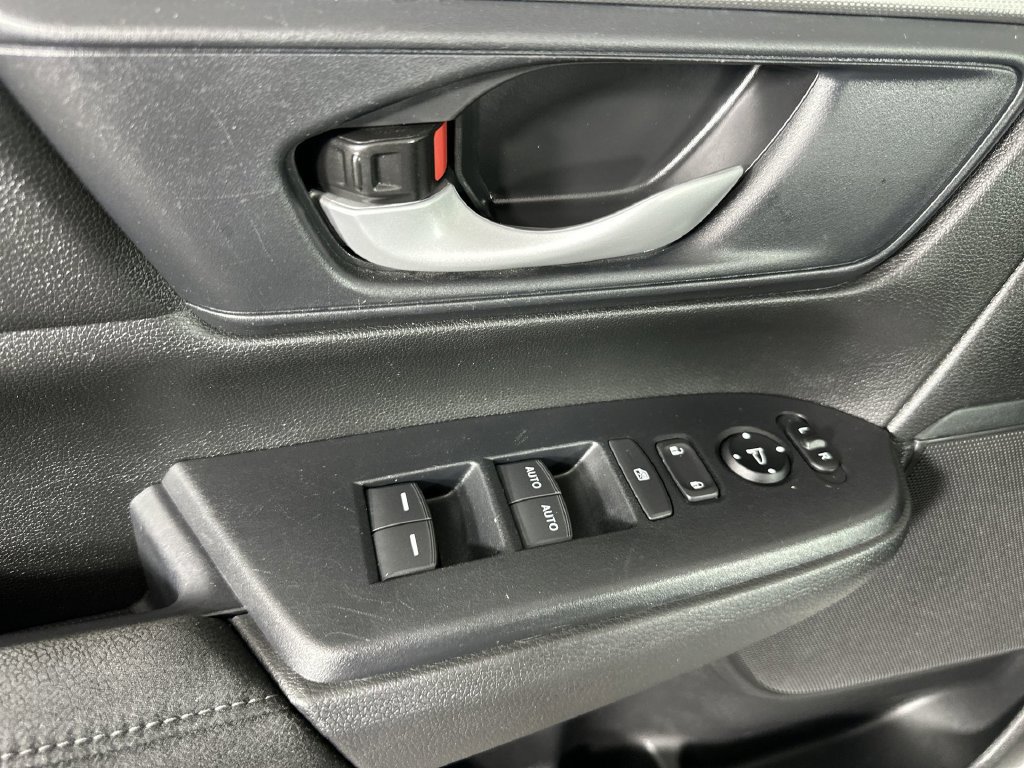 Used 2021 Honda CR-V Special Edition image 24