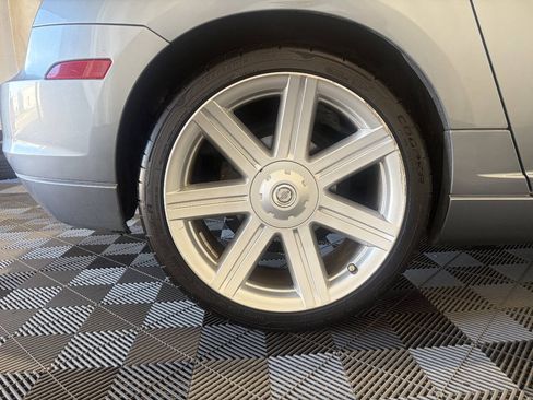 Used 2004 Chrysler Crossfire Coupe RWD image 19