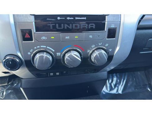 Used 2020 Toyota Tundra SR5 AWD/4WD image 16