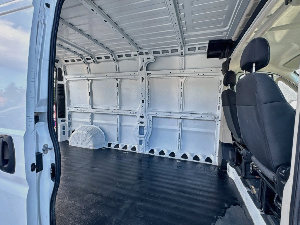 Used 2022 RAM ProMaster 2500 FWD image 9